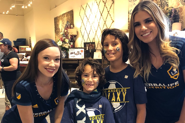 Smiling LA Galaxy fans.