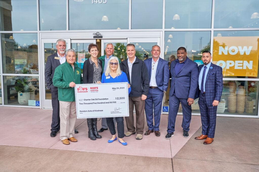 Bob’s Discount Furniture presented a $2,500 Random Acts of Kindness donation to The Charter Oak Education Foundation, representing their commitment to supporting local schools. Jane Bock, Executive Director, accepted the donation from Bob’s.