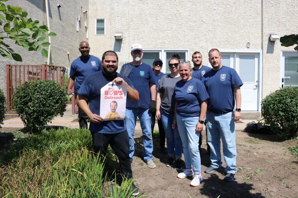 Bob's employees from the Philadelphia area volunteer at Family Promise of Montco, PA.
